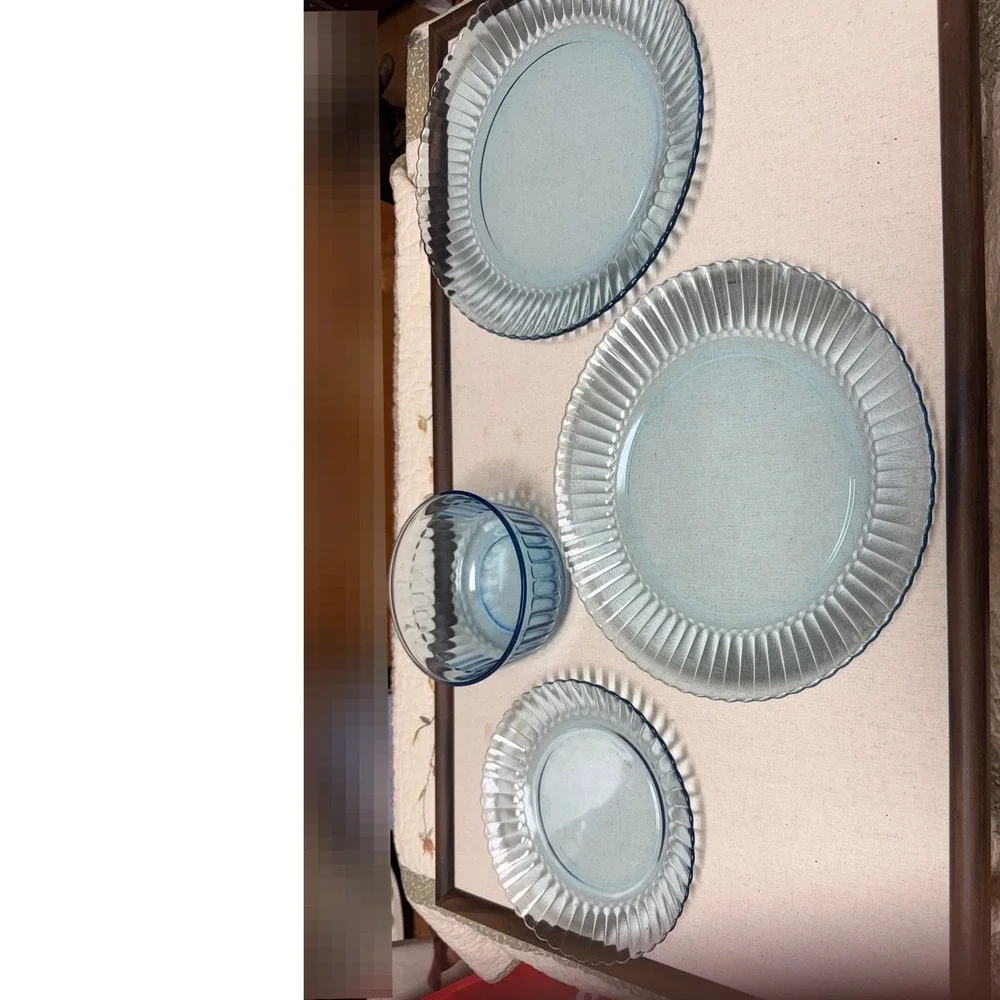 Arcoroc France Blue Glass Ribbed Dinnerware Set 4pc Plates Bowl Vintage